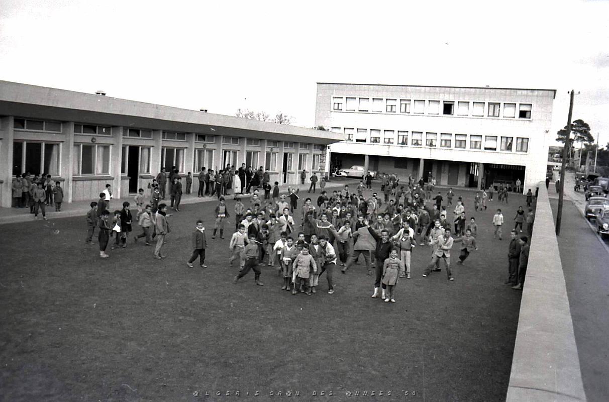 Ain tedeles 502- ecole garcons COLLECTION DES AMIS DE ND DE SANTA CRUZ.jpg